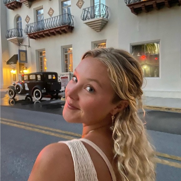 taylorhogan373
